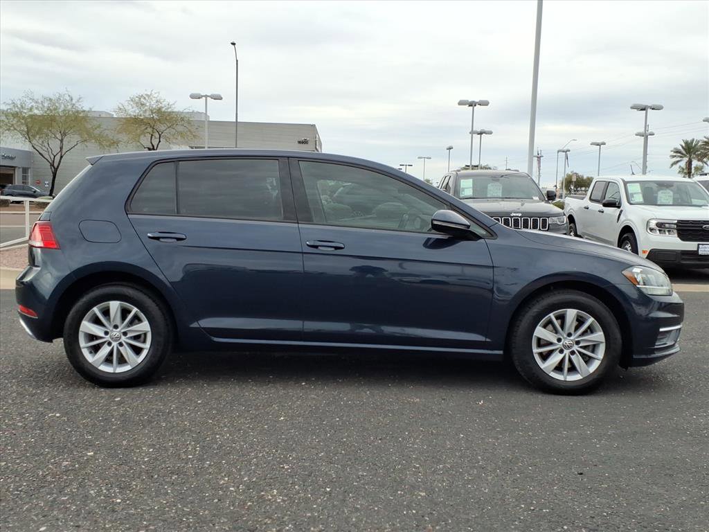 Used 2018 Volkswagen Golf S image 7