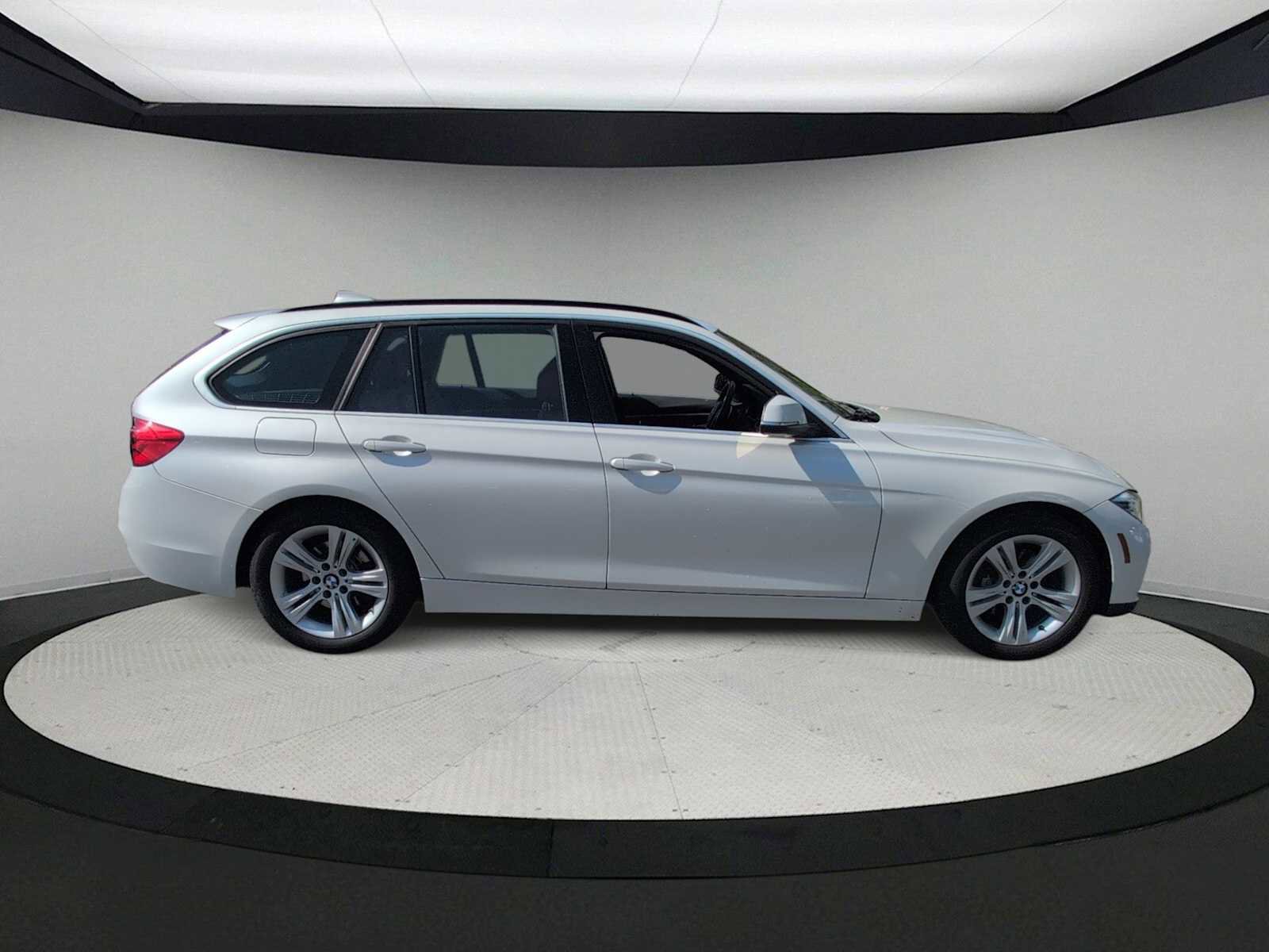 Used 2016 BMW 328d xDrive Wagon image 9