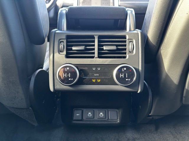 Used 2023 Land Rover Discovery S R-Dynamic image 24