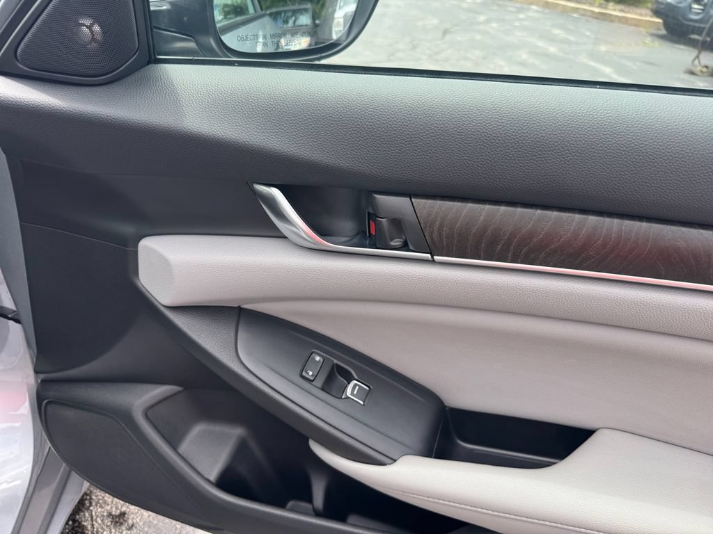 Certified 2019 Honda Accord EX-L image 22