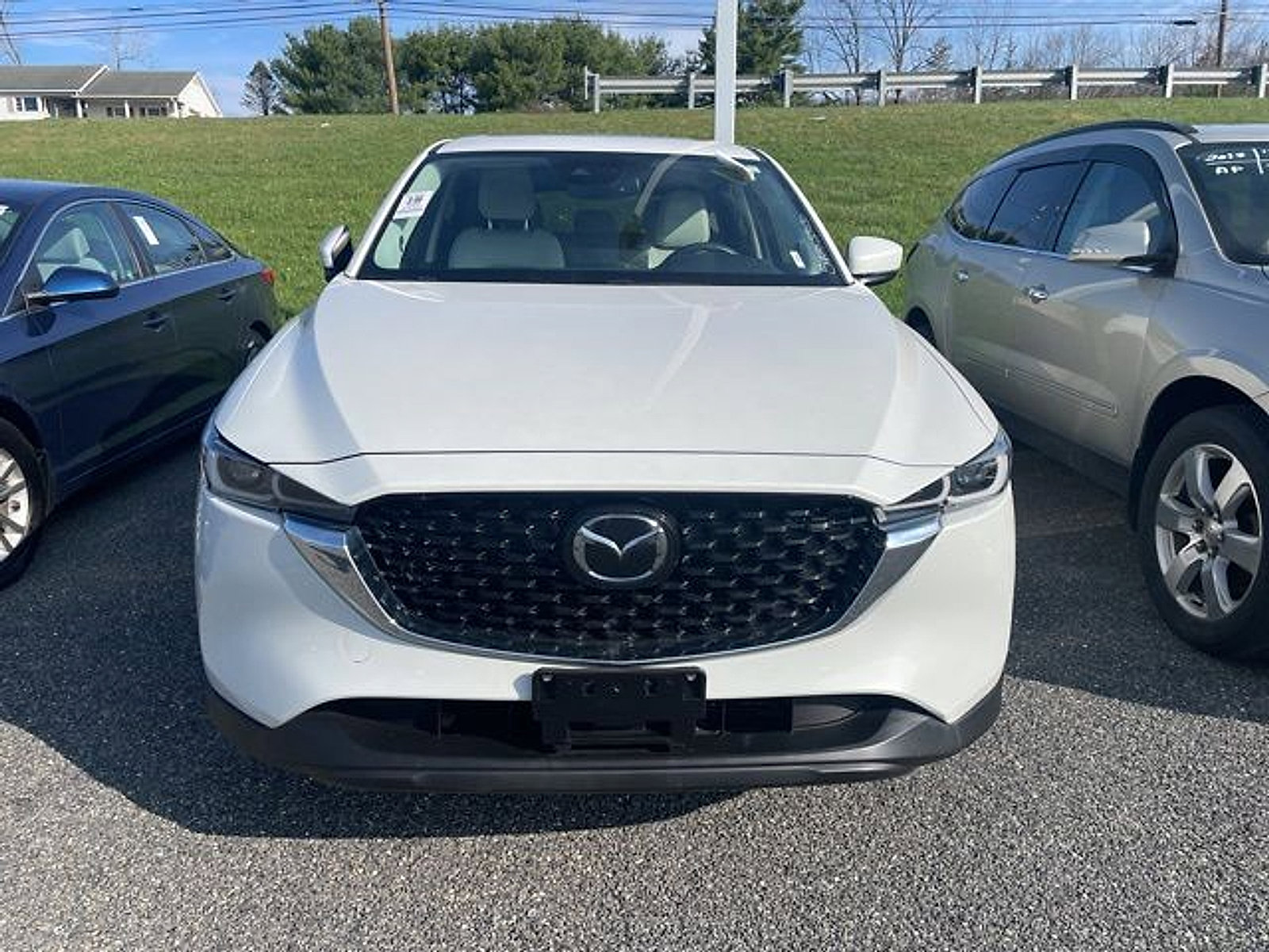 Used 2023 MAZDA CX-5 AWD 2.5 S w/ Premium Package image 2