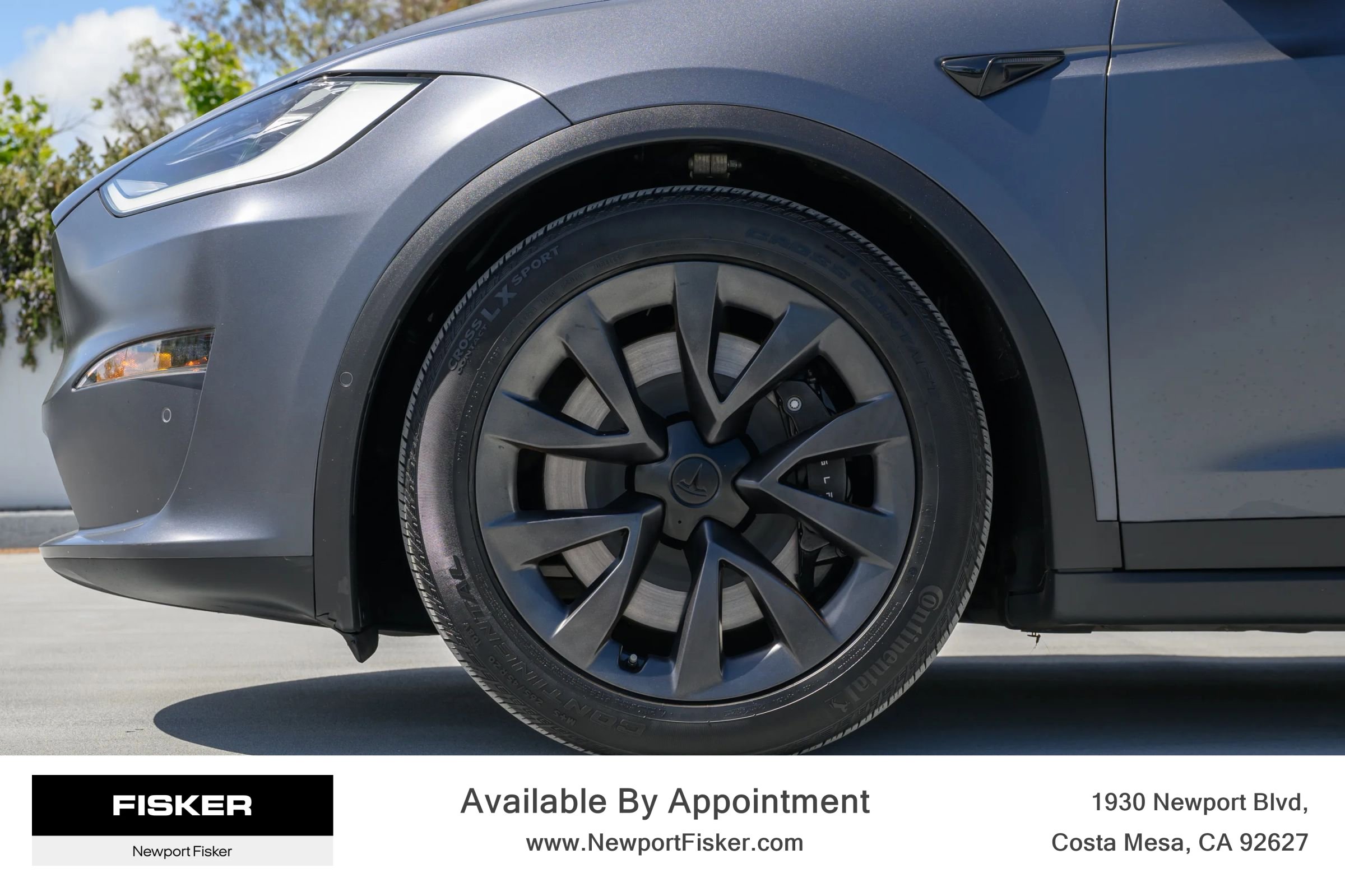 Used 2023 Tesla Model X AWD/4WD image 3