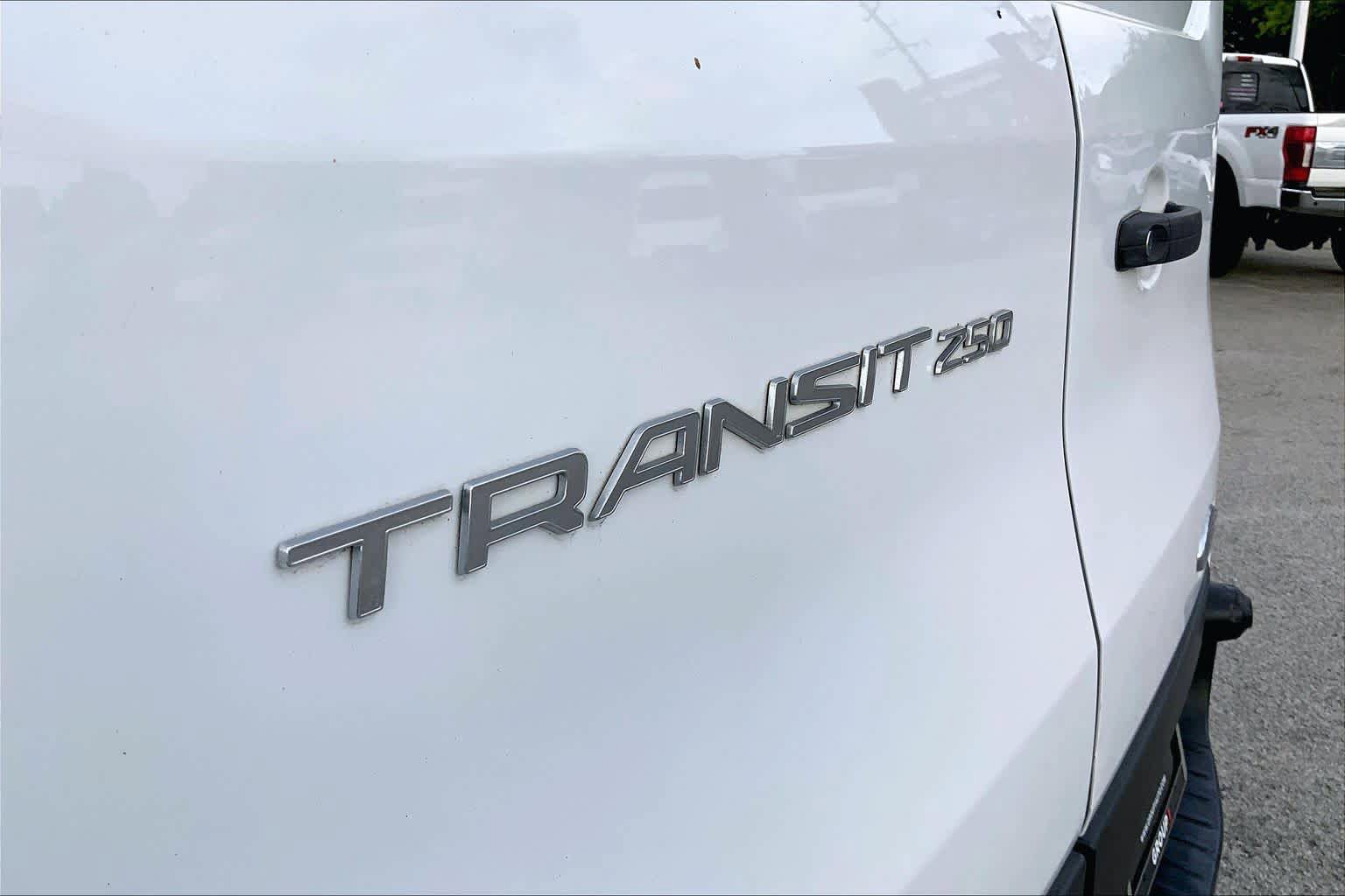 Used 2020 Ford Transit 250 Medium Roof w/ Load Area Protection Package image 26