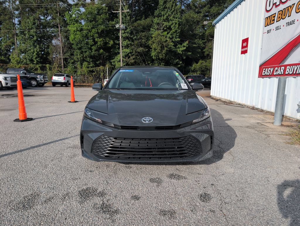 Used 2026 Toyota Camry LE FWD video 3