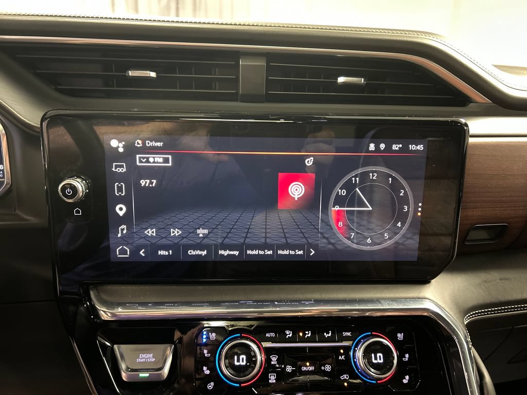 Used 2024 GMC Sierra 1500 Denali Ultimate AWD/4WD image 17