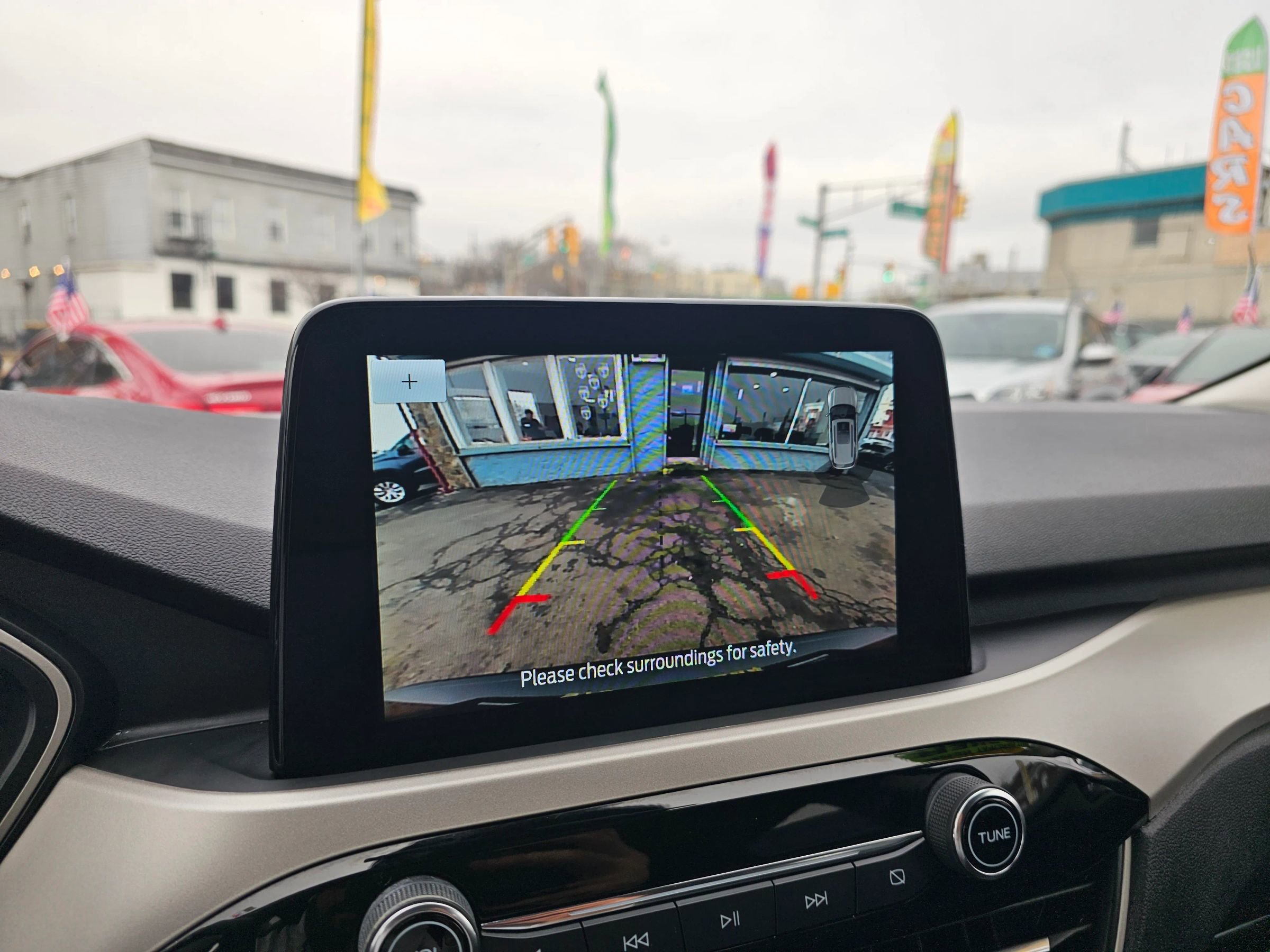 Used 2022 Ford Escape SEL image 25