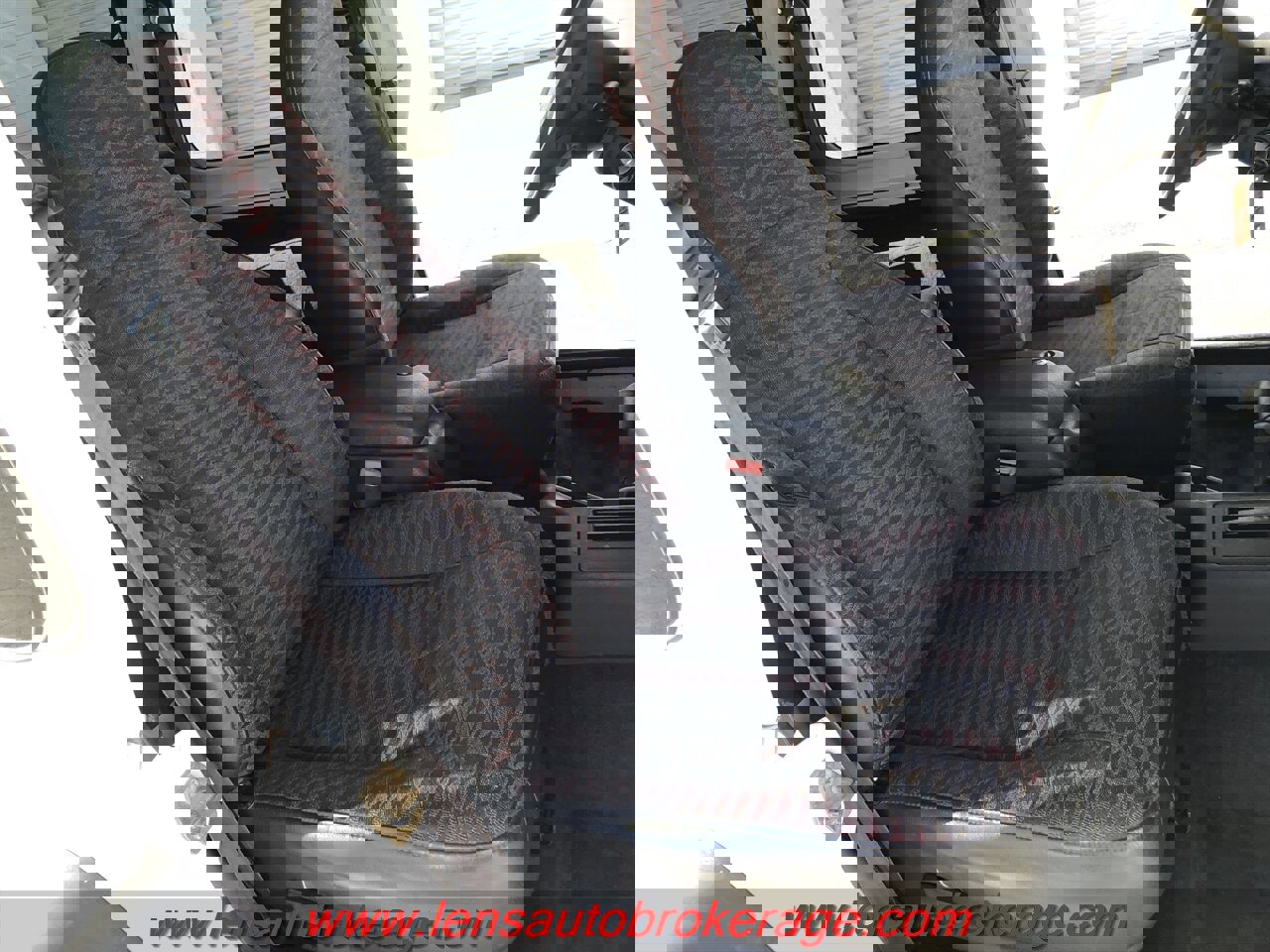 Used 2000 Jeep Wrangler Sport image 10