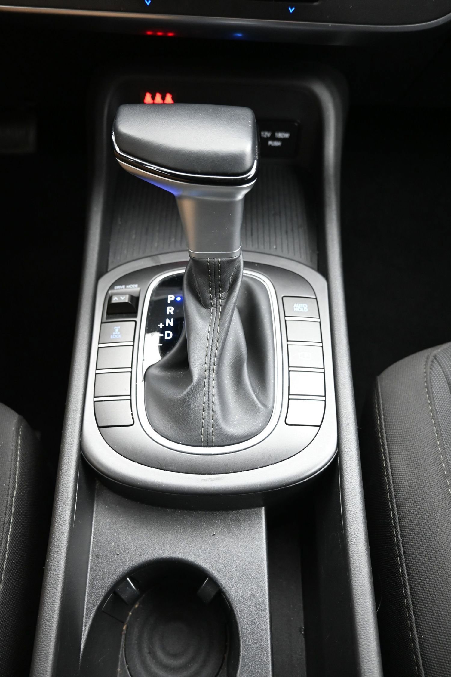 Certified 2025 Hyundai Kona SEL image 19