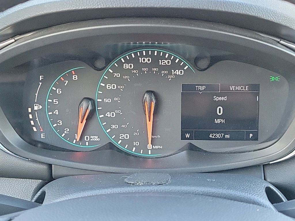 Used 2021 Chevrolet Trax LT w/ Premium Seat Package image 24