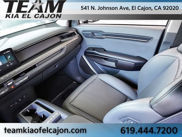 Certified 2024 Kia EV9 Light Long Range RWD image 23