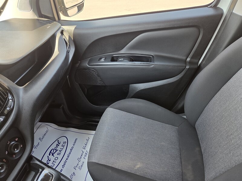 Used 2019 RAM ProMaster City Tradesman SLT FWD image 23