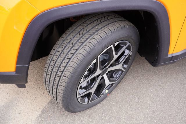 New 2026 Jeep Compass Limited image 9