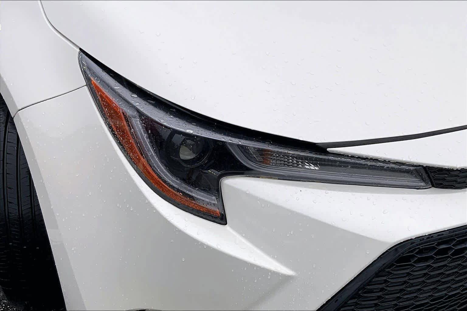 Used 2020 Toyota Corolla LE FWD image 26