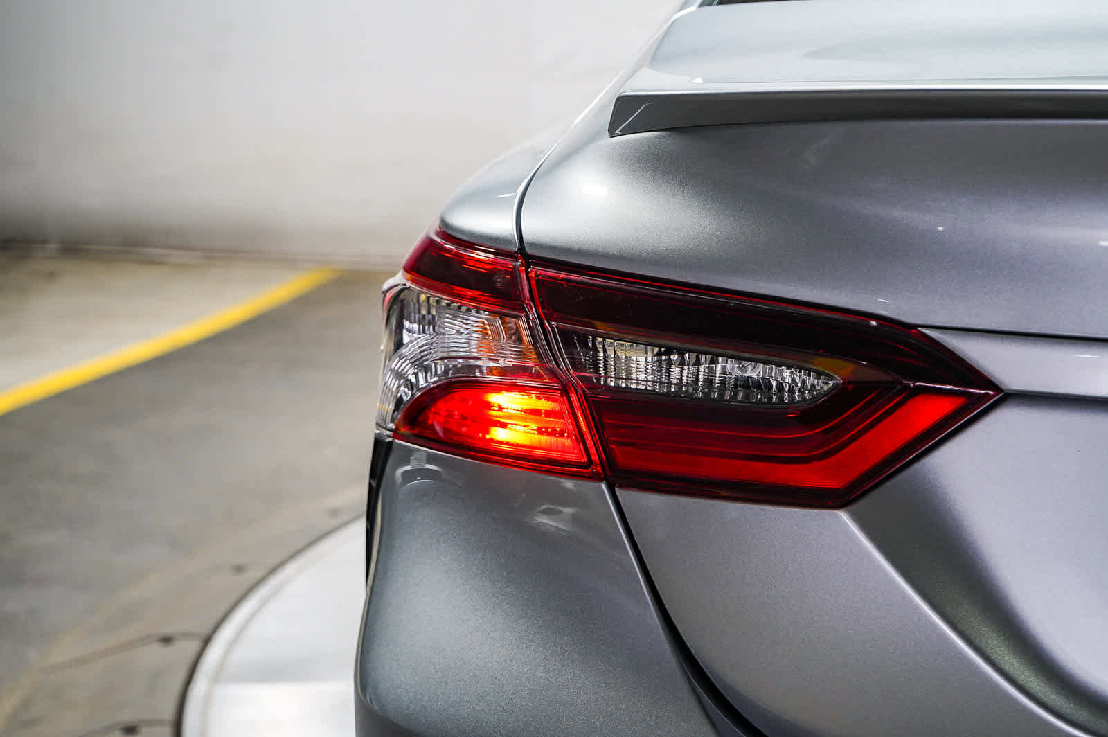 Used 2023 Toyota Camry SE w/ Protection Package (Q2) (TMS) FWD image 13