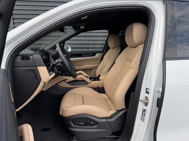 New 2026 Porsche Cayenne E-Hybrid image 5