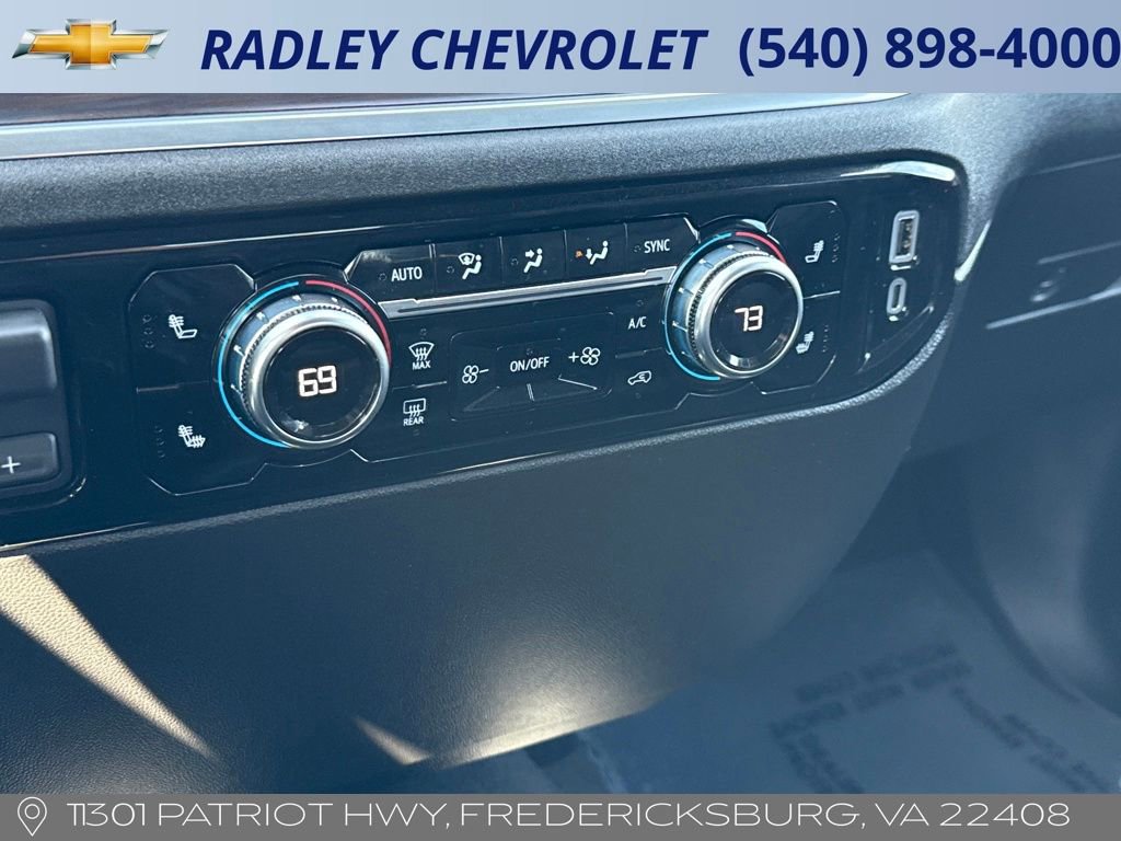 Certified 2026 GMC Sierra 1500 SLT image 10