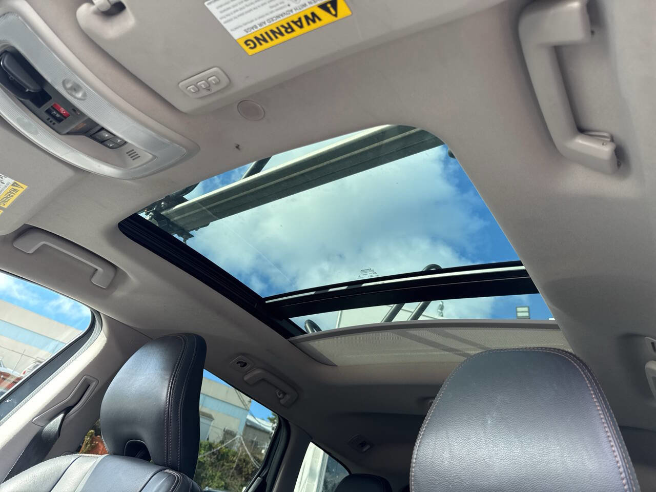 Used 2017 Volvo XC60 T5 Dynamic w/ Preferred Option Package image 34