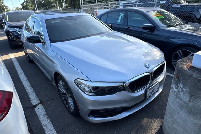 Used 2017 BMW 530i RWD image 2