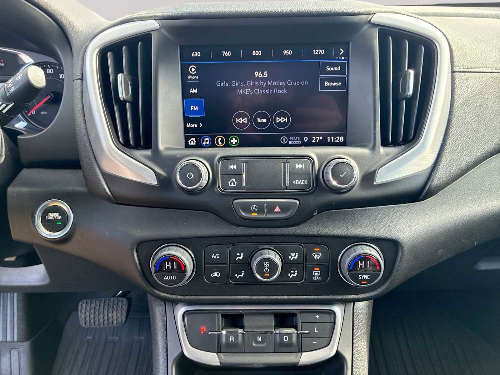 Certified 2024 GMC Terrain SLT w/ LPO, Floor Liner Package image 13