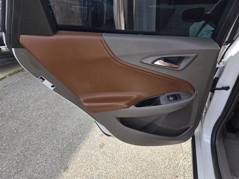 Used 2016 Chevrolet Malibu LT w/ Leather Package image 31