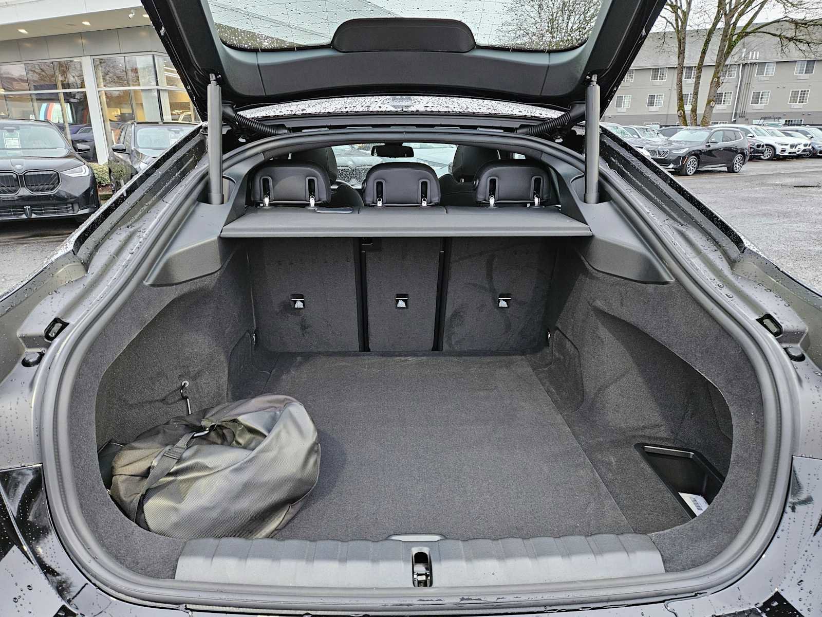 Used 2025 BMW i4 xDrive40i w/ Premium Package image 18
