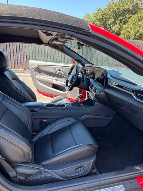 Used 2025 Ford Mustang Premium RWD image 14