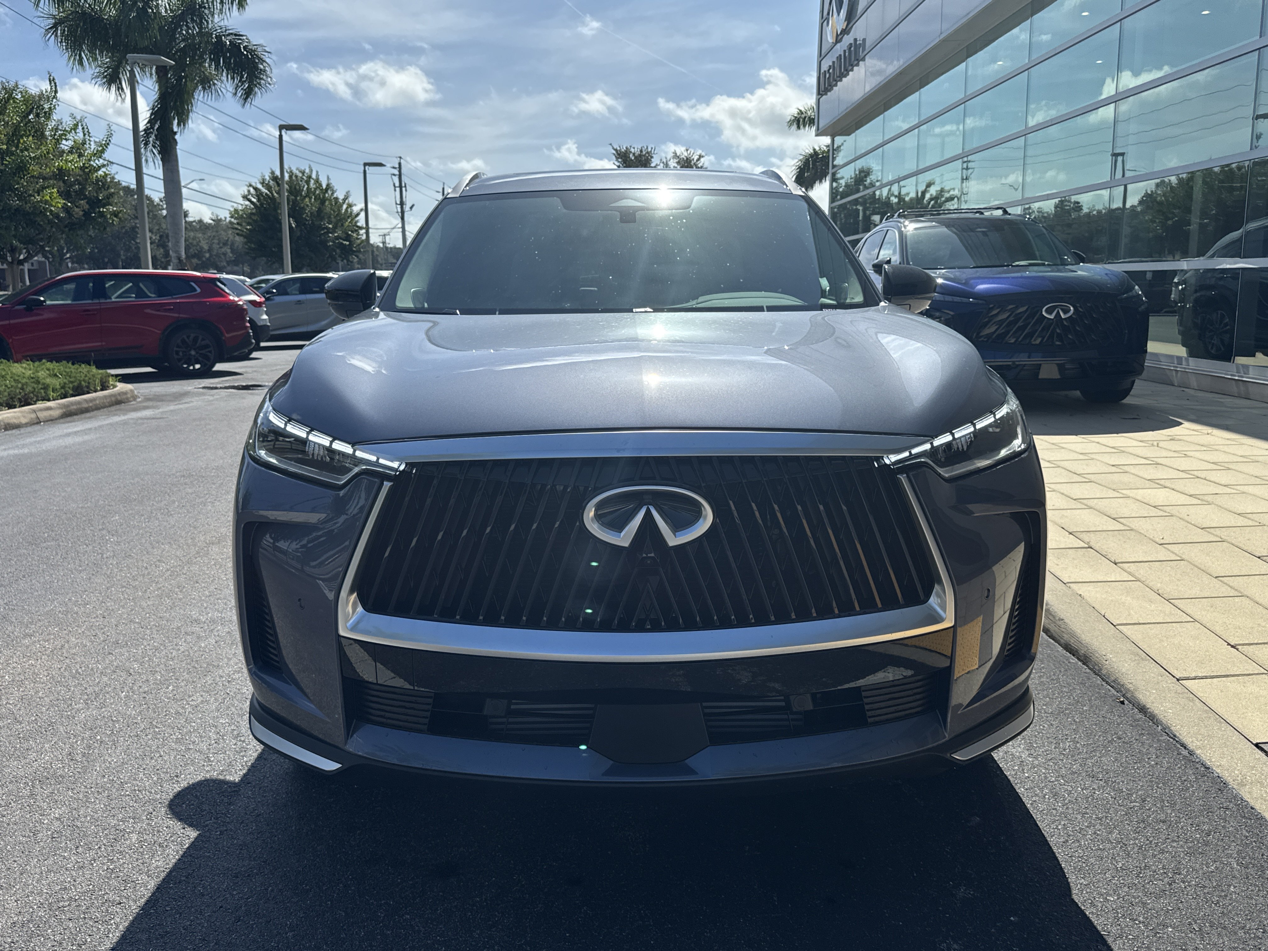 New 2027 INFINITI QX60 Luxe w/ Cargo Package FWD image 2