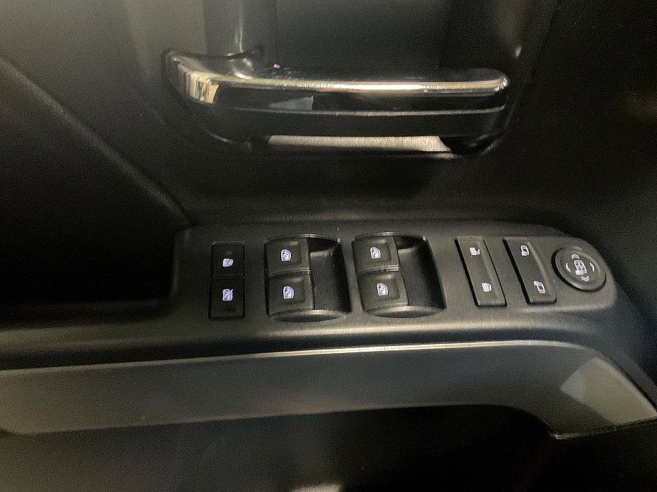 Used 2017 Chevrolet Silverado 1500 LT w/ All Star Edition image 25