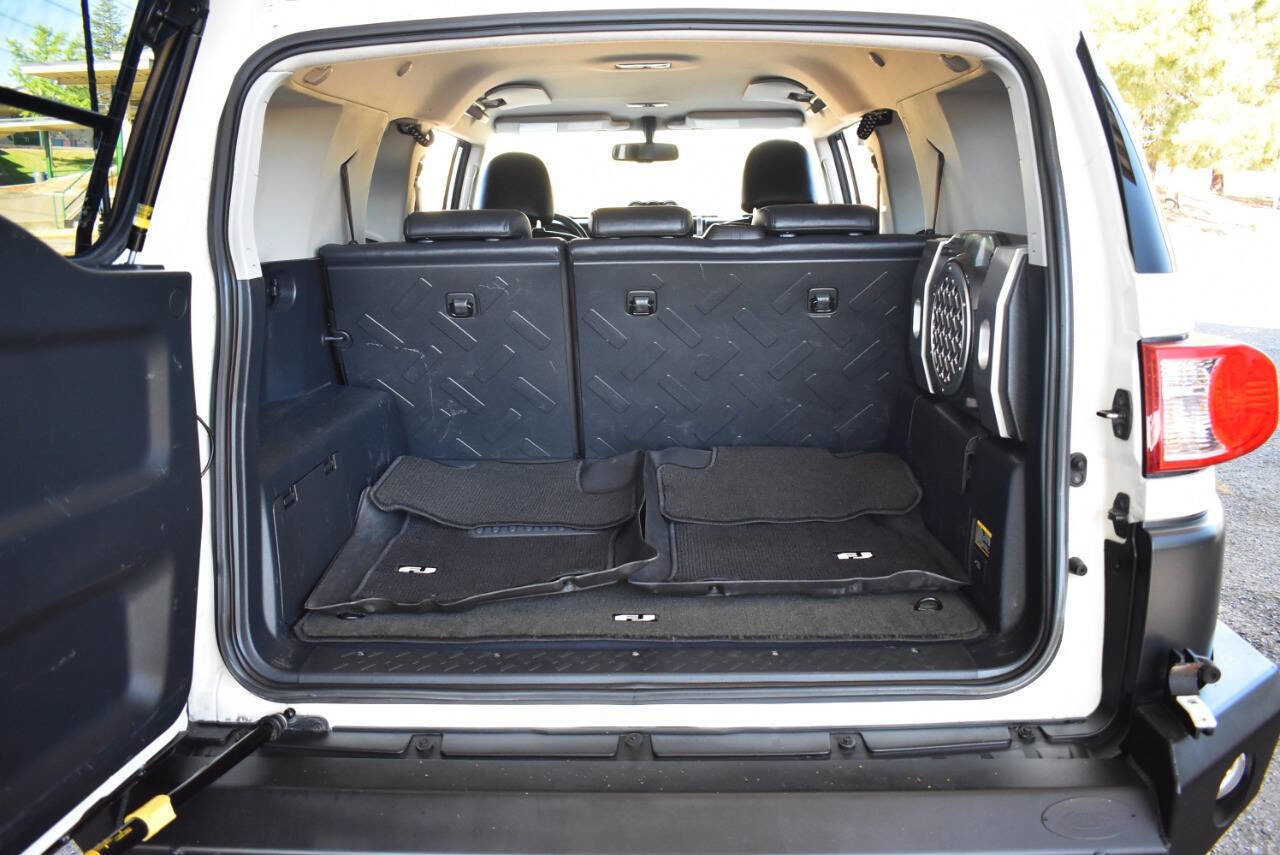 Used 2010 Toyota FJ Cruiser 4WD image 56