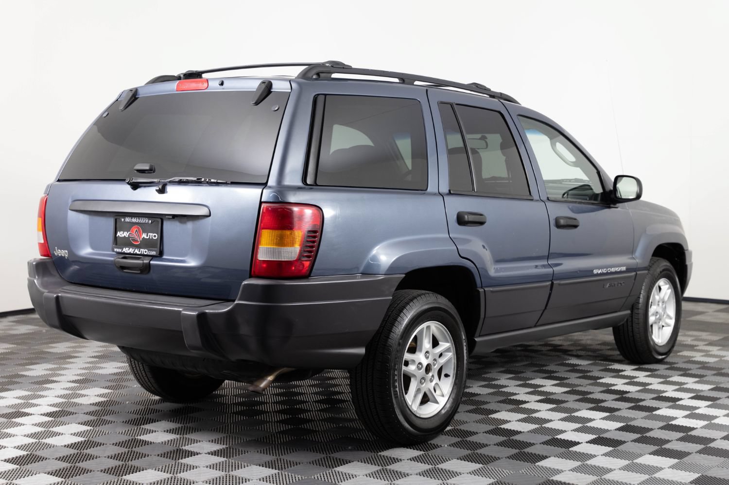 Used 2004 Jeep Grand Cherokee Laredo w/ Convenience Group AWD/4WD image 7