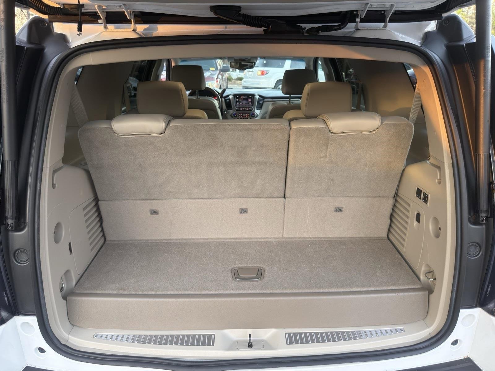 Used 2015 GMC Yukon Denali w/ Open Road Package image 12