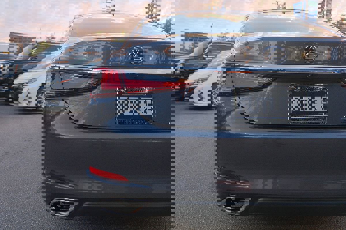 Used 2023 Lexus ES 350 image 35