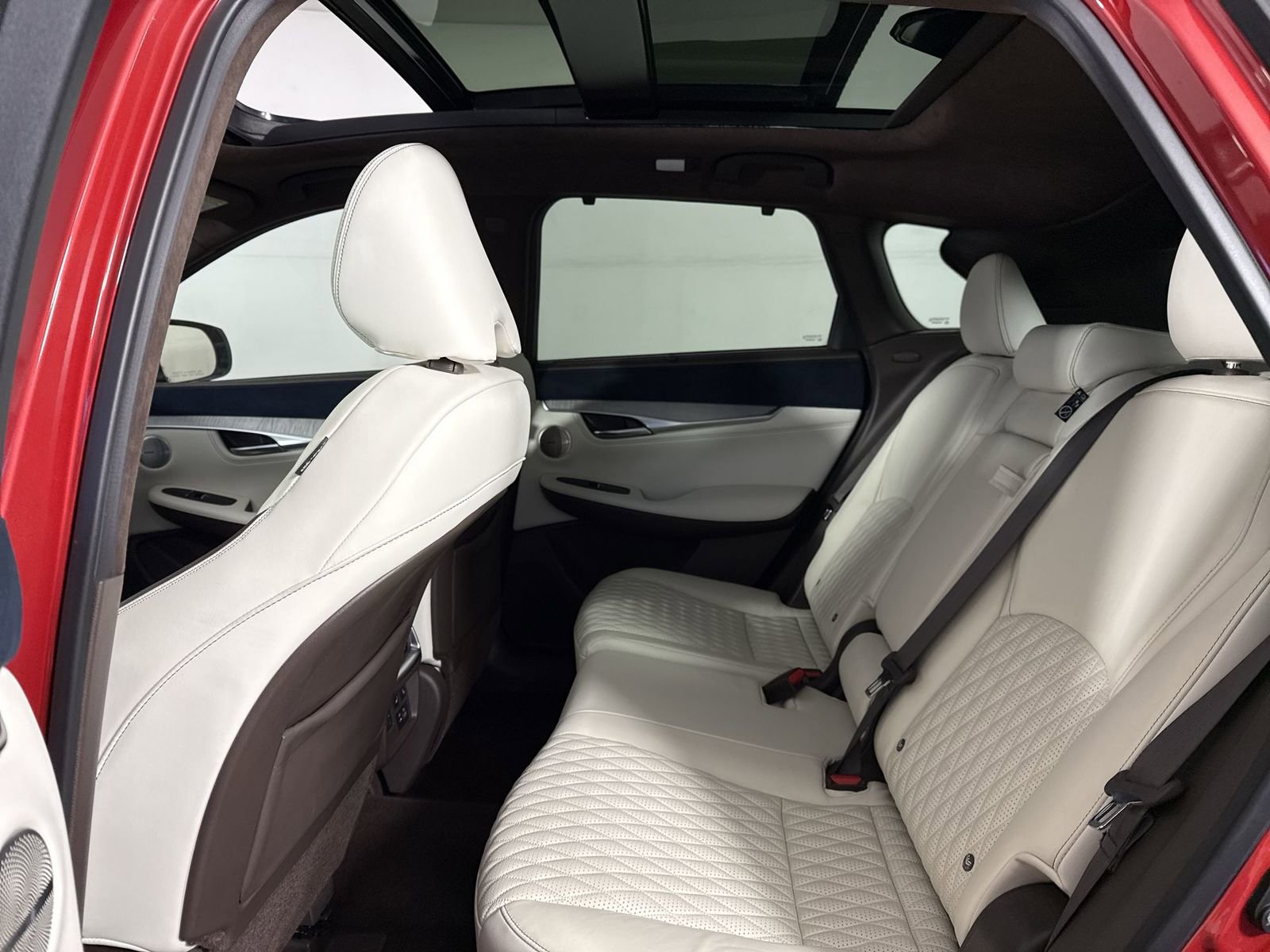 Used 2022 INFINITI QX50 Autograph image 24