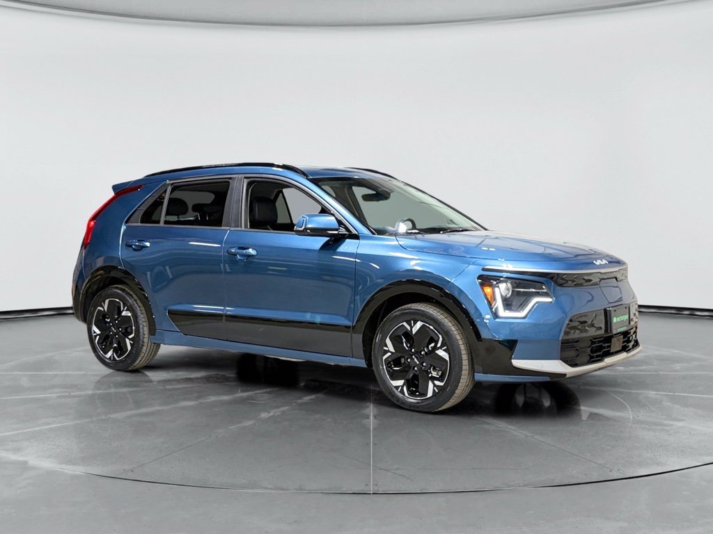Used 2023 Kia Niro Wind w/ Wind Preserve Package image 4