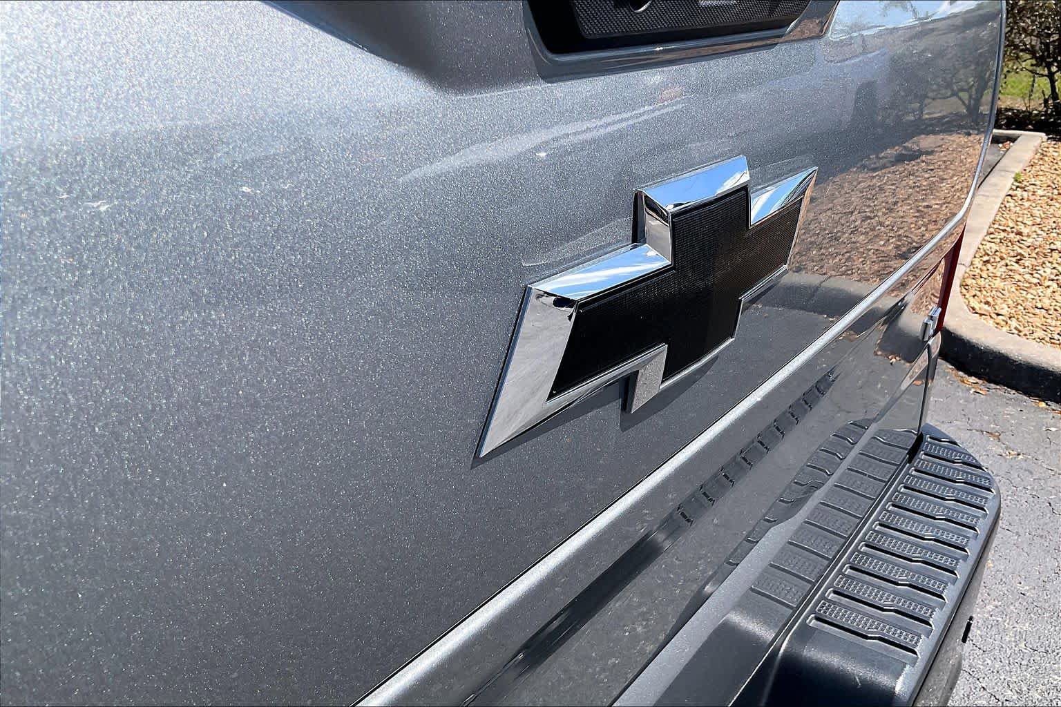 Certified 2023 Chevrolet Silverado 1500 LT Trail Boss w/ LT Trail Boss Premium Package AWD/4WD image 9