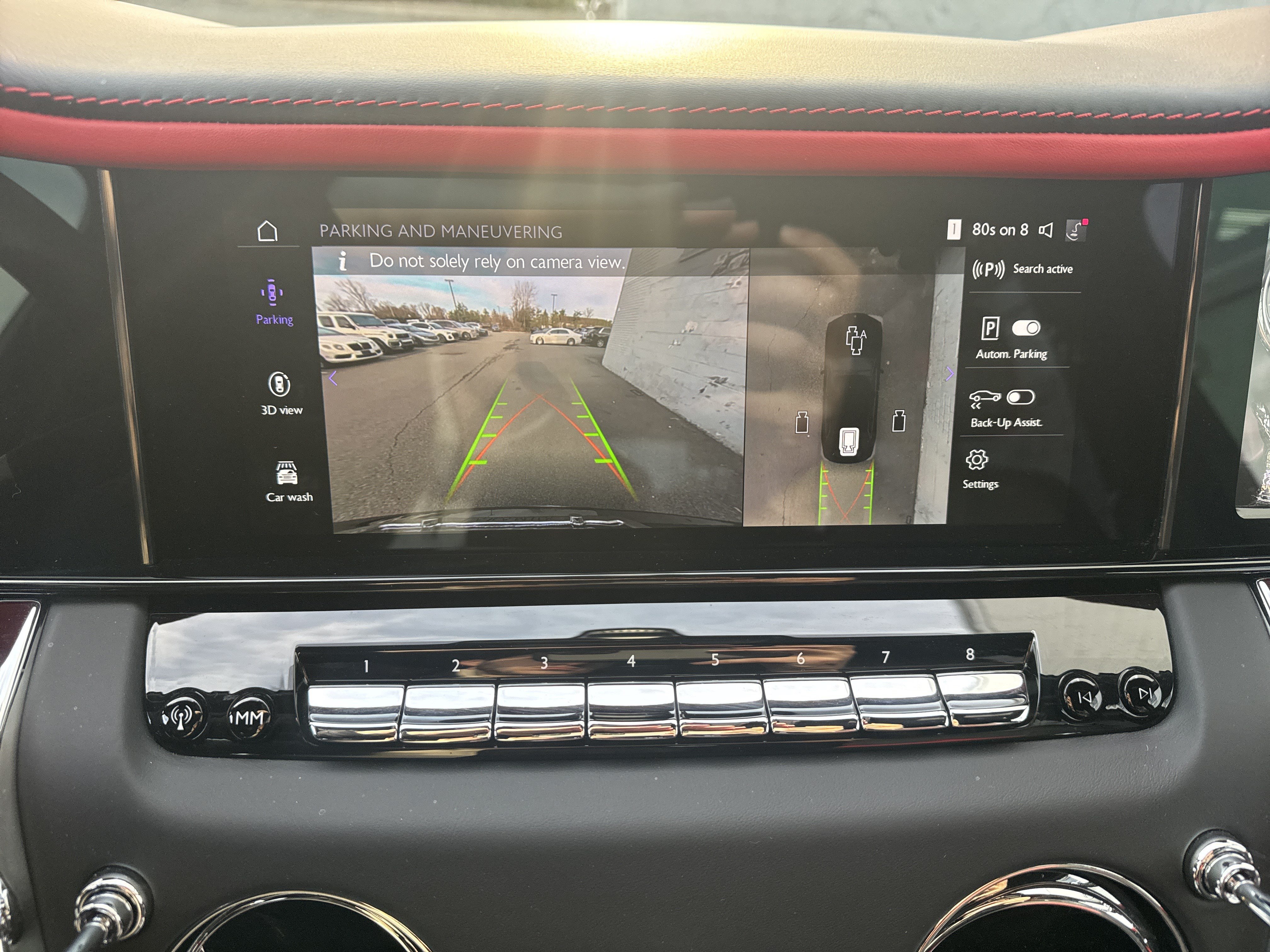 Certified 2025 Rolls-Royce Cullinan AWD/4WD image 24