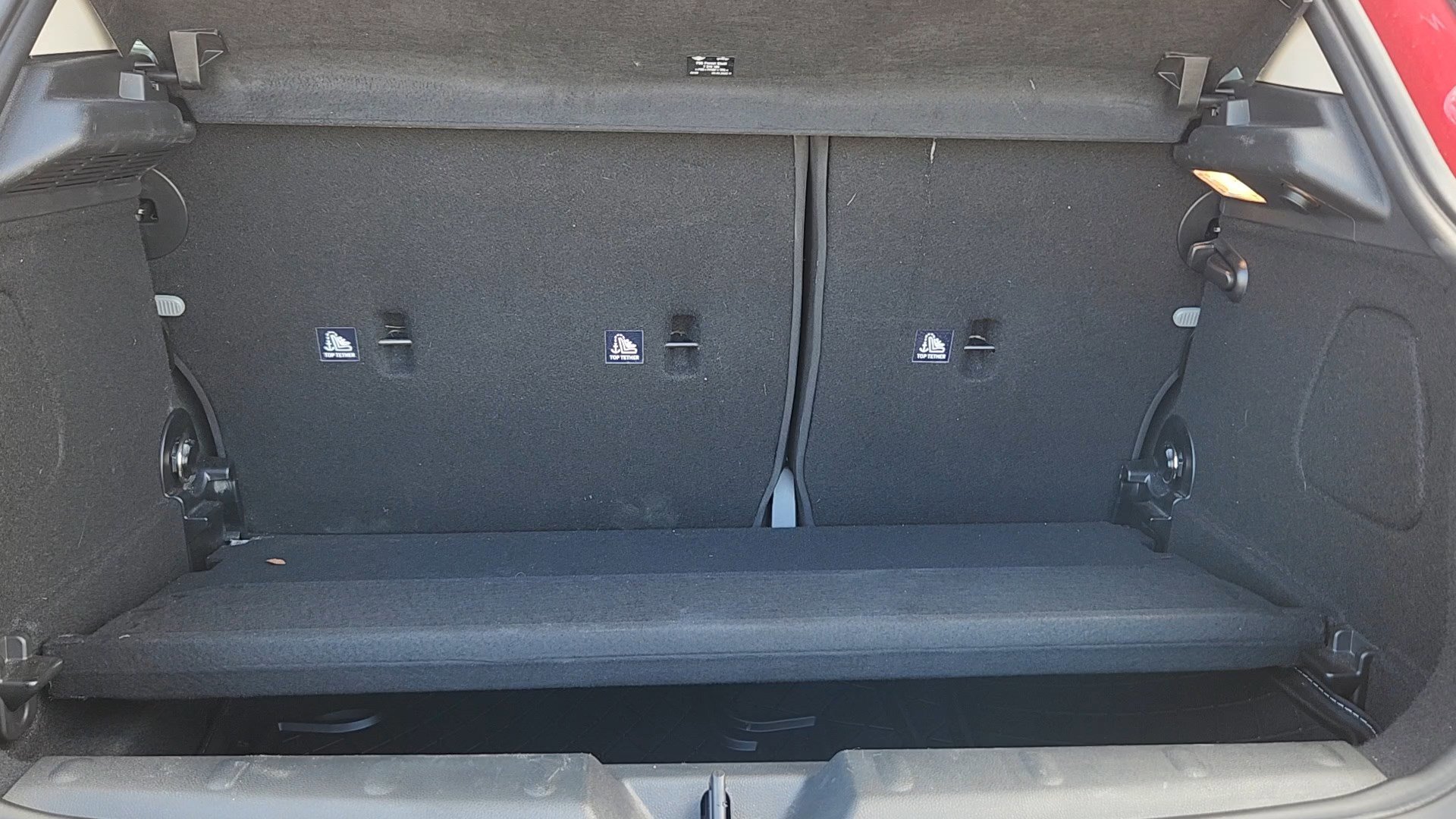 Used 2024 MINI Cooper 4-Door Hardtop image 20