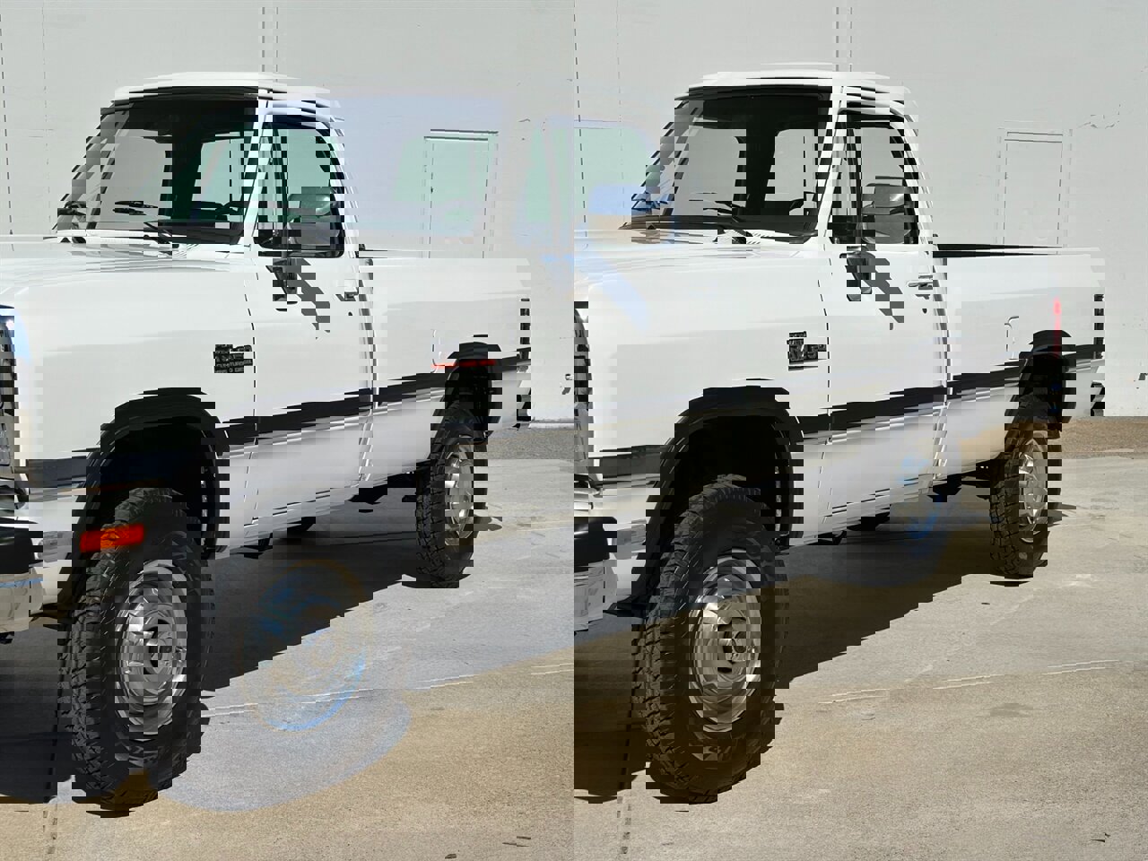 Used 1991 Dodge D/W Truck 250 image 11