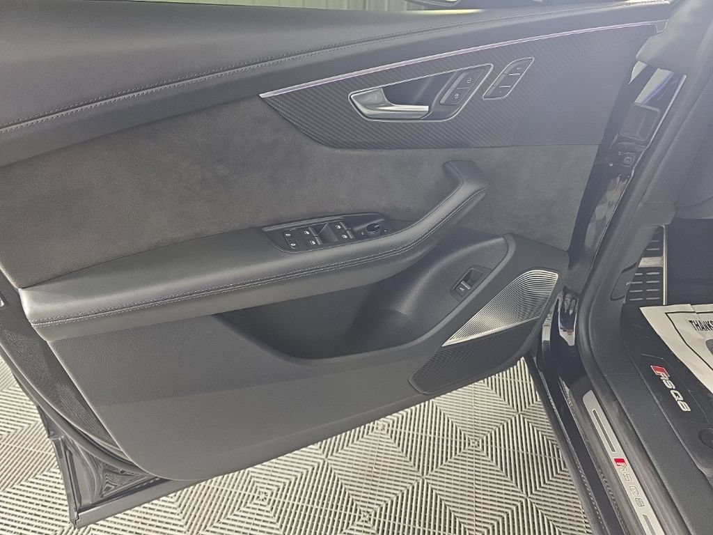 Used 2021 Audi RS Q8 w/ Carbon Optic Package AWD/4WD image 11