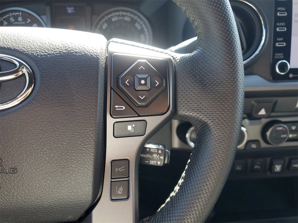 Certified 2022 Toyota Tacoma TRD Off-Road image 20