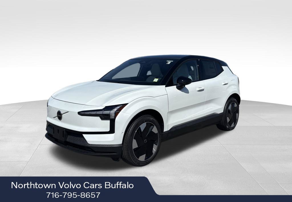 New 2026 Volvo EX30 Ultra w/ Climate Package