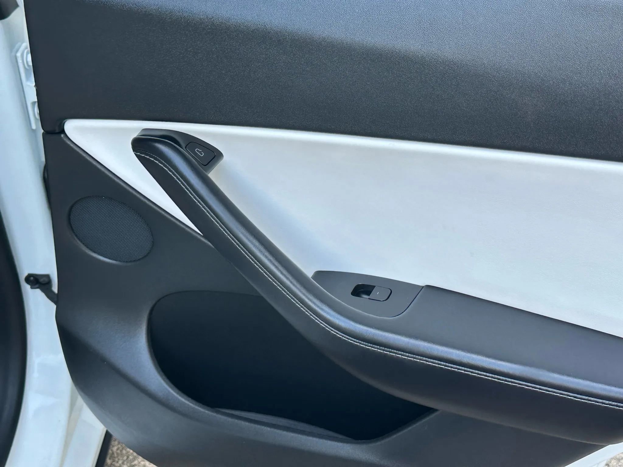 Used 2021 Tesla Model Y Long Range image 27