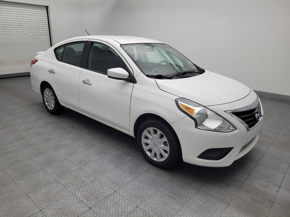 Used 2019 Nissan Versa SV FWD image 11