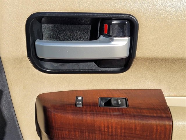 Used 2017 Toyota Sequoia Platinum image 12