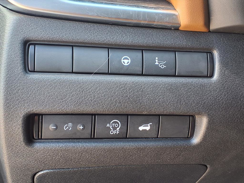 Certified 2025 Nissan Rogue Platinum w/ Platinum Premium Package image 21