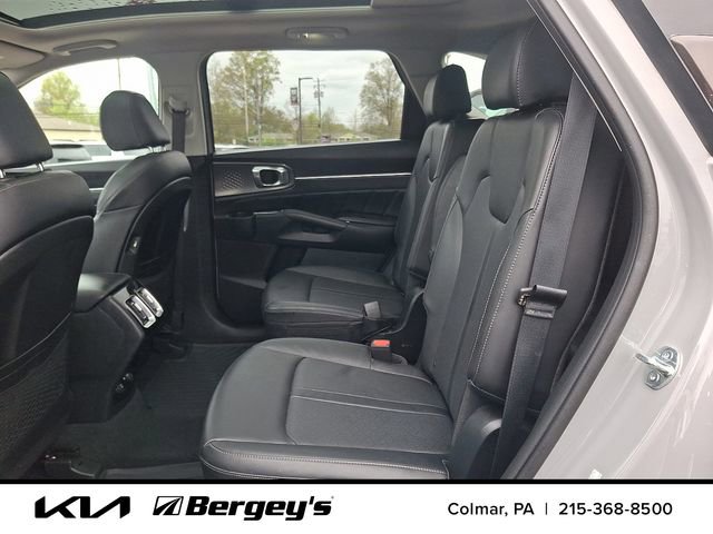 Certified 2023 Kia Sorento SX AWD/4WD image 12