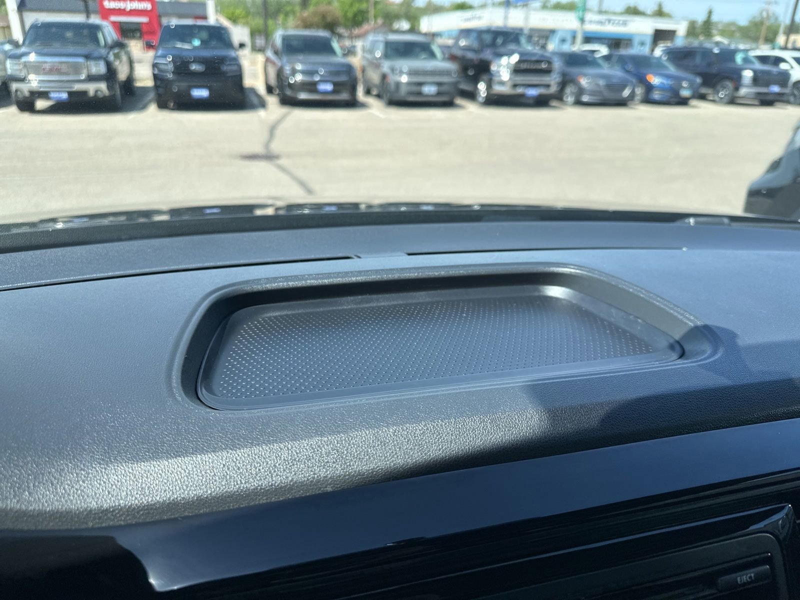 Used 2013 Volkswagen Beetle 2.5 FWD image 35