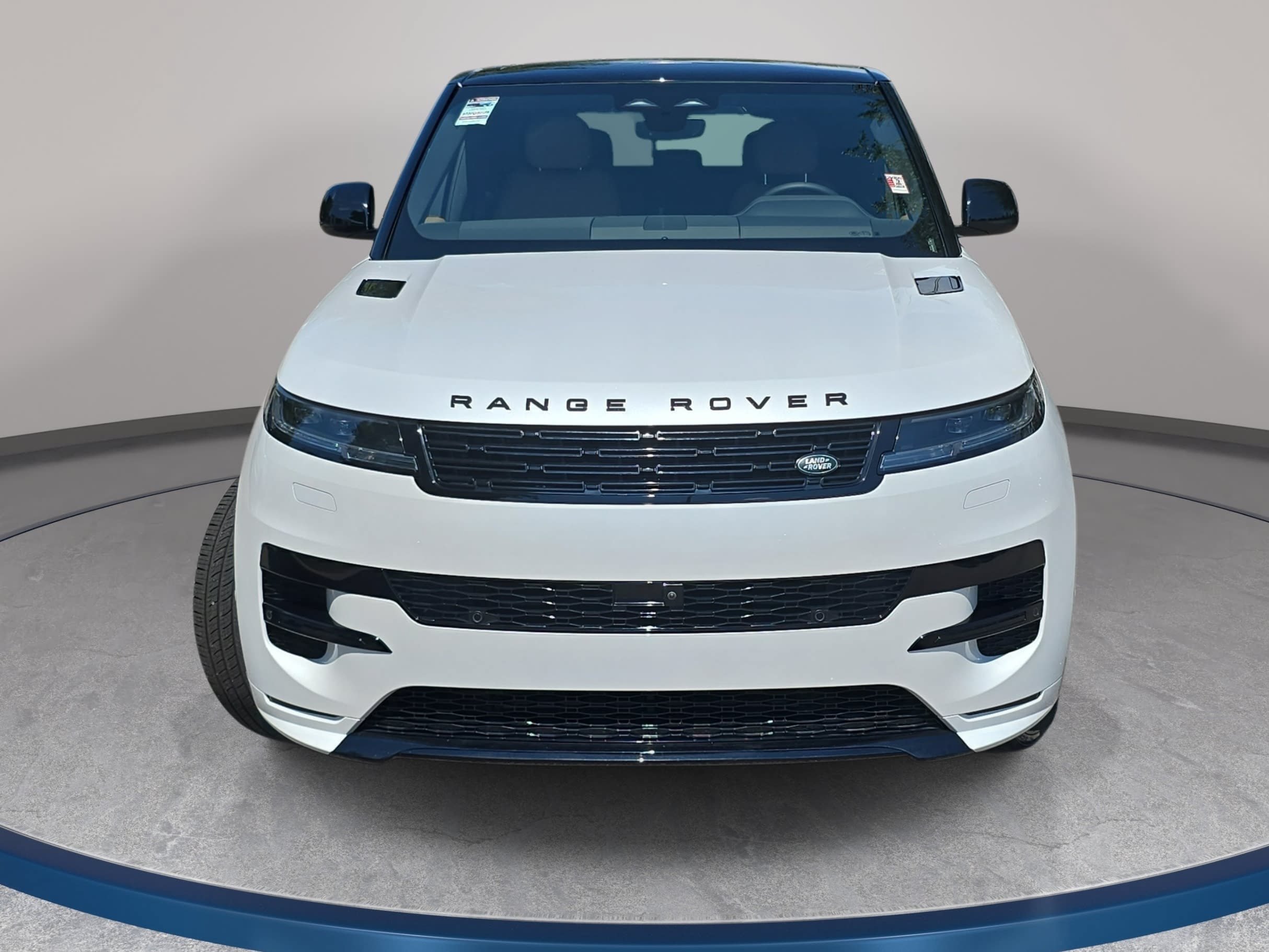 New 2026 Land Rover Range Rover Sport Dynamic SE AWD/4WD image 2