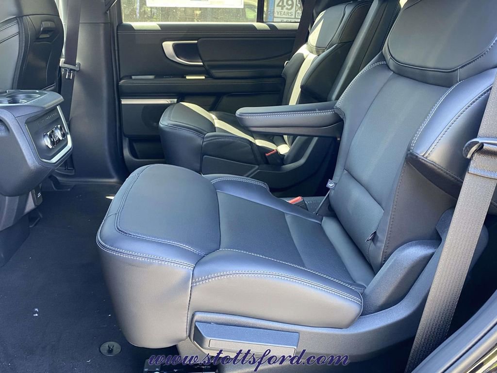 New 2026 Ford Expedition Platinum AWD/4WD image 12