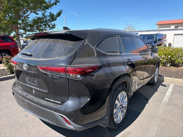 Used 2023 Toyota Highlander Limited AWD/4WD image 5